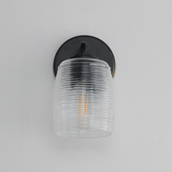 Honey 1-Light Sconce